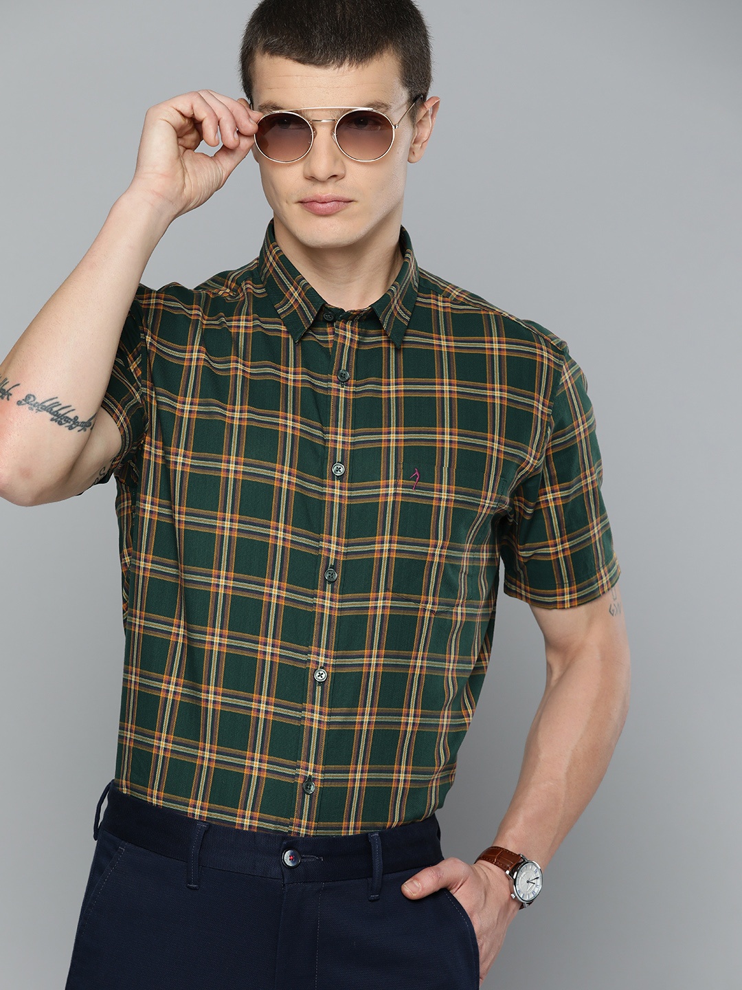 

Indian Terrain Pure Cotton Slim Fit Opaque Checked Semiformal Shirt, Green