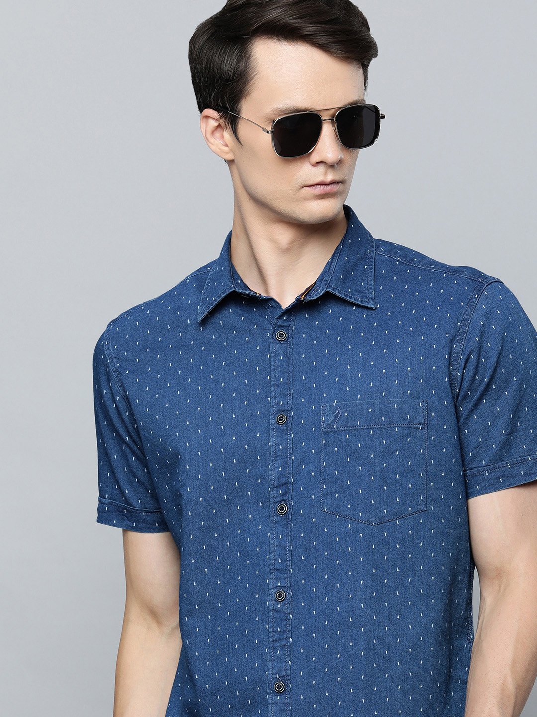 

Indian Terrain Men Blue Chiseled Slim Fit Opaque Printed Casual Shirt