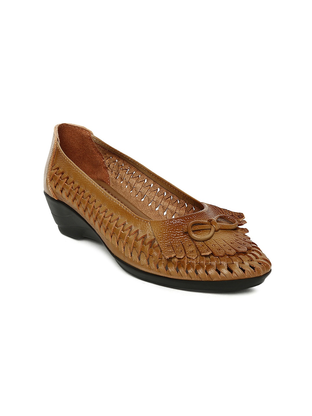 

Catwalk Women Tan Woven Design Pumps