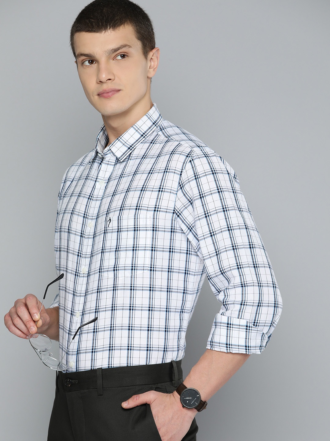

Indian Terrain Pure Cotton Chiseled Slim Fit Tartan Checked Casual Shirt, White