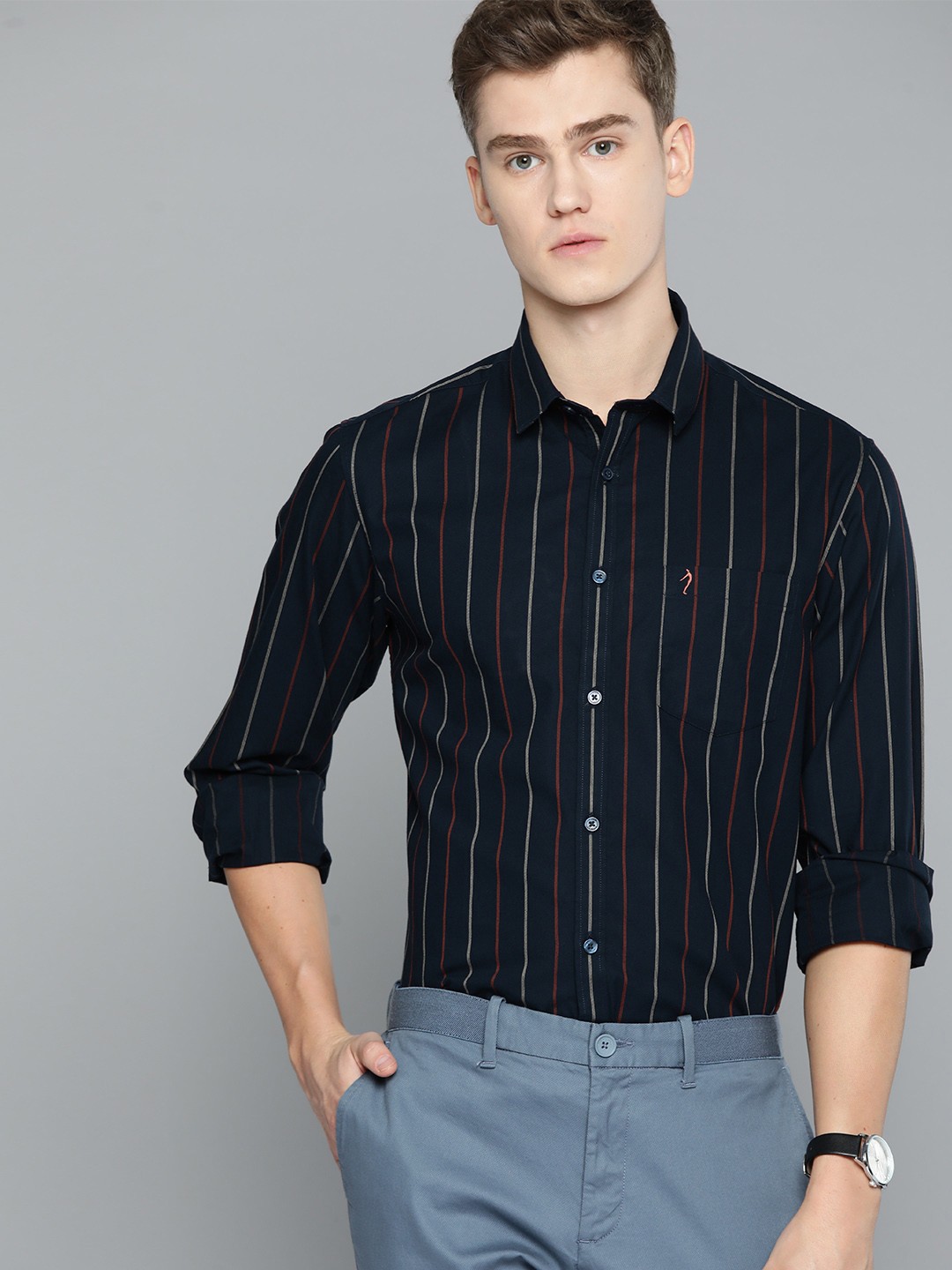 

Indian Terrain Slim Fit Cotton Striped Semiformal Shirt, Navy blue