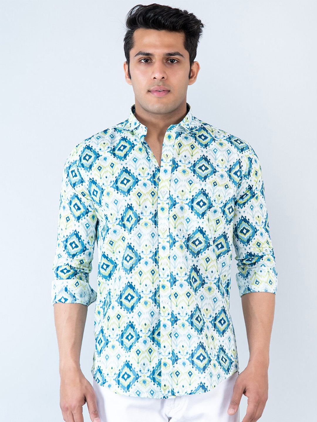 

Tistabene Ethnic Motifs Printed Comfort Fit Cotton Casual Shirt, White