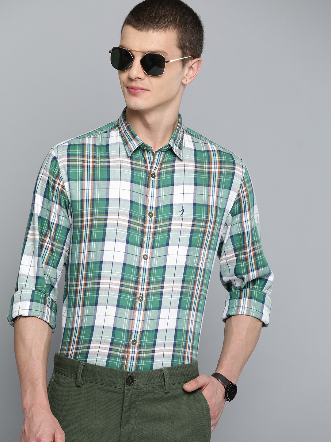 

Indian Terrain Slim Fit Checked Pure Cotton Shirt, Green