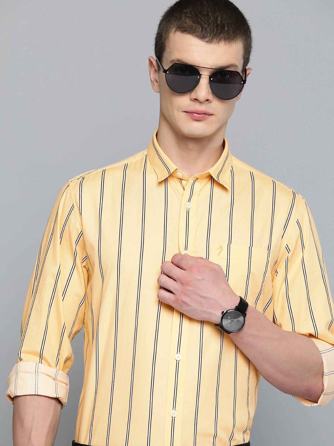 

Indian Terrain Slim Fit Striped Pure Cotton Shirt, Yellow