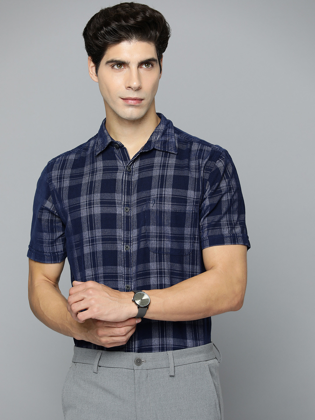 

Indian Terrain Corduroy Finish Pure Cotton Slim Fit Checked Semiformal Shirt, Navy blue