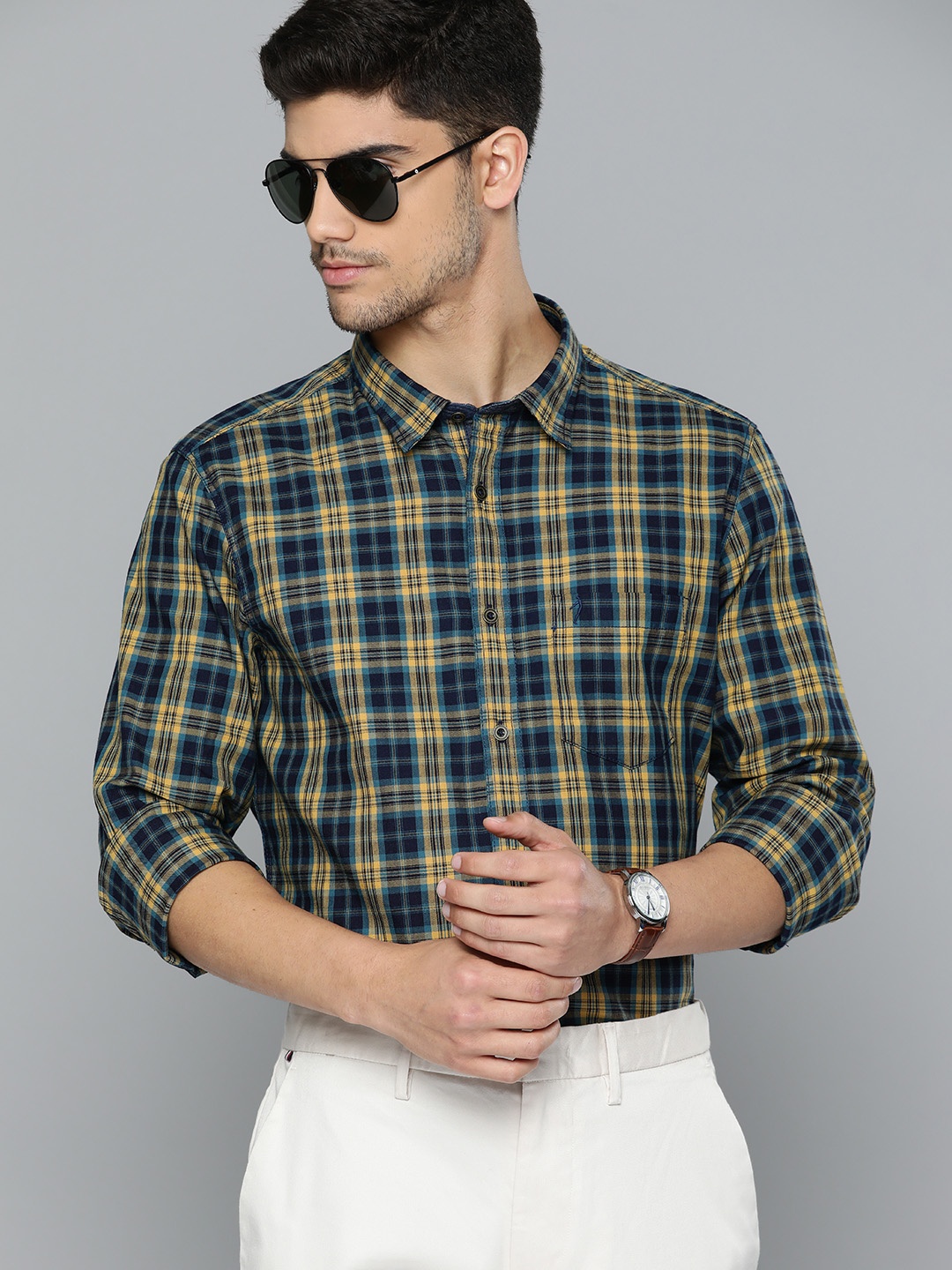 

Indian Terrain Pure Cotton Chiseled Slim Fit Tartan Checked Casual Shirt, Navy blue