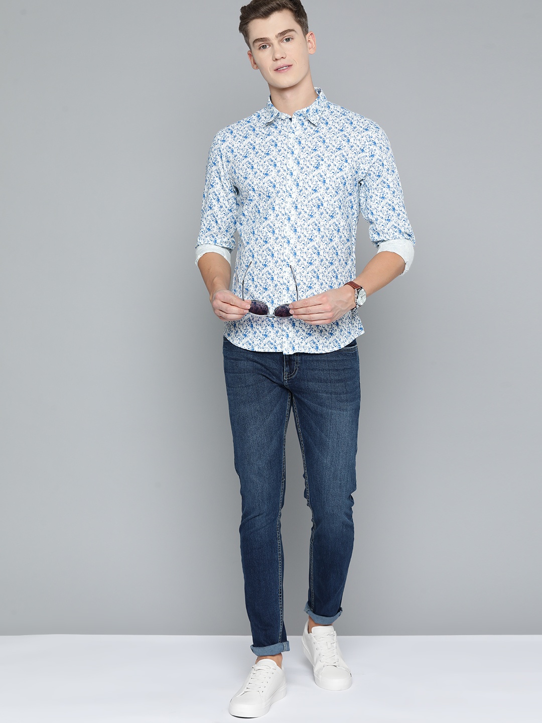 

Indian Terrain Pure Cotton Slim Fit Floral Printed Casual Shirt, White