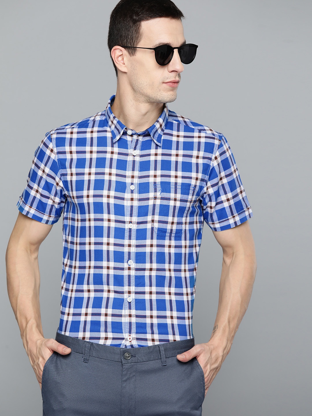 

Indian Terrain Men Slim Fit Checked Pure Cotton Casual Shirt, Blue