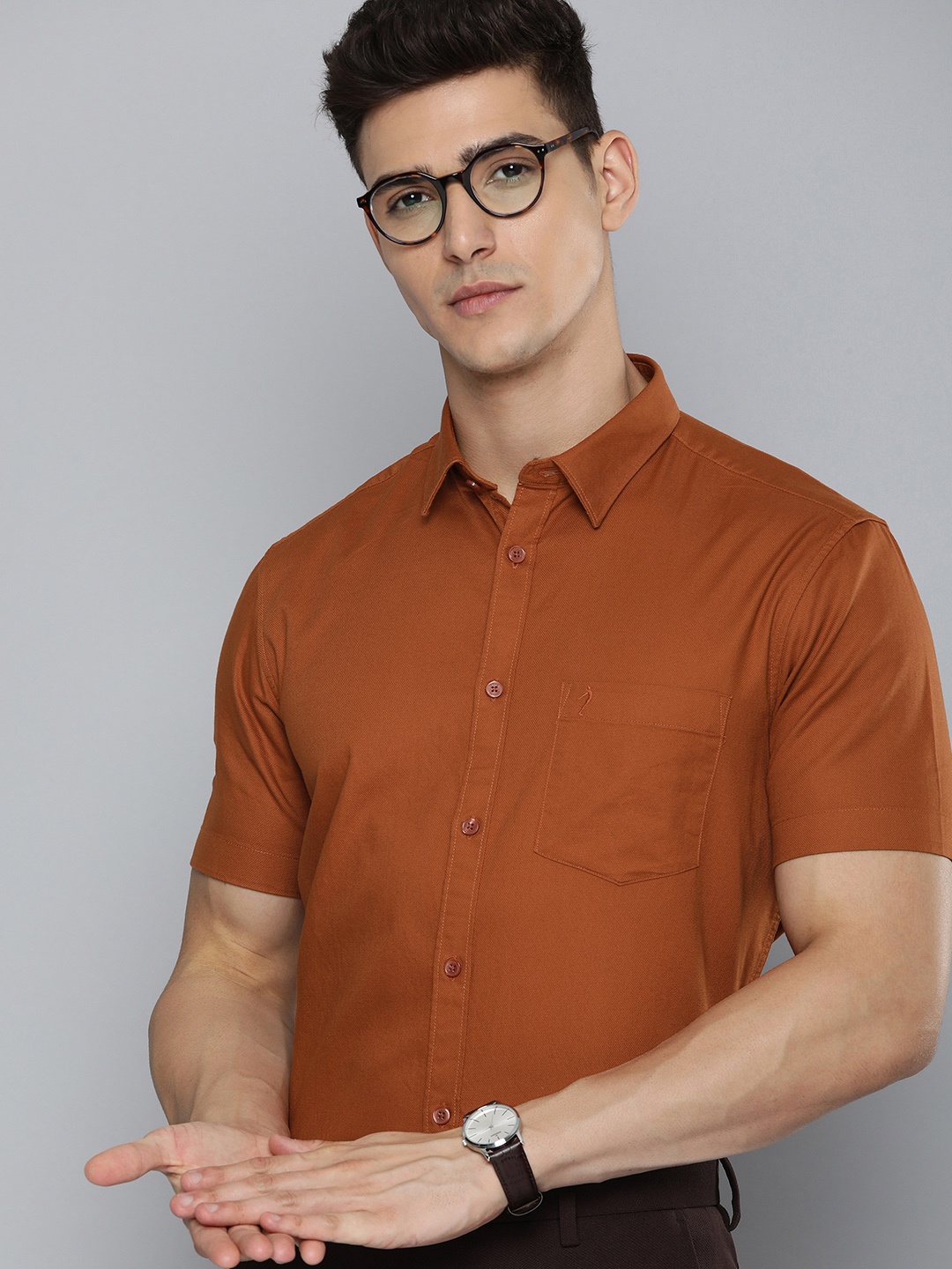 

Indian Terrain Men Pure Cotton Slim Fit Opaque Semiformal Shirt, Rust