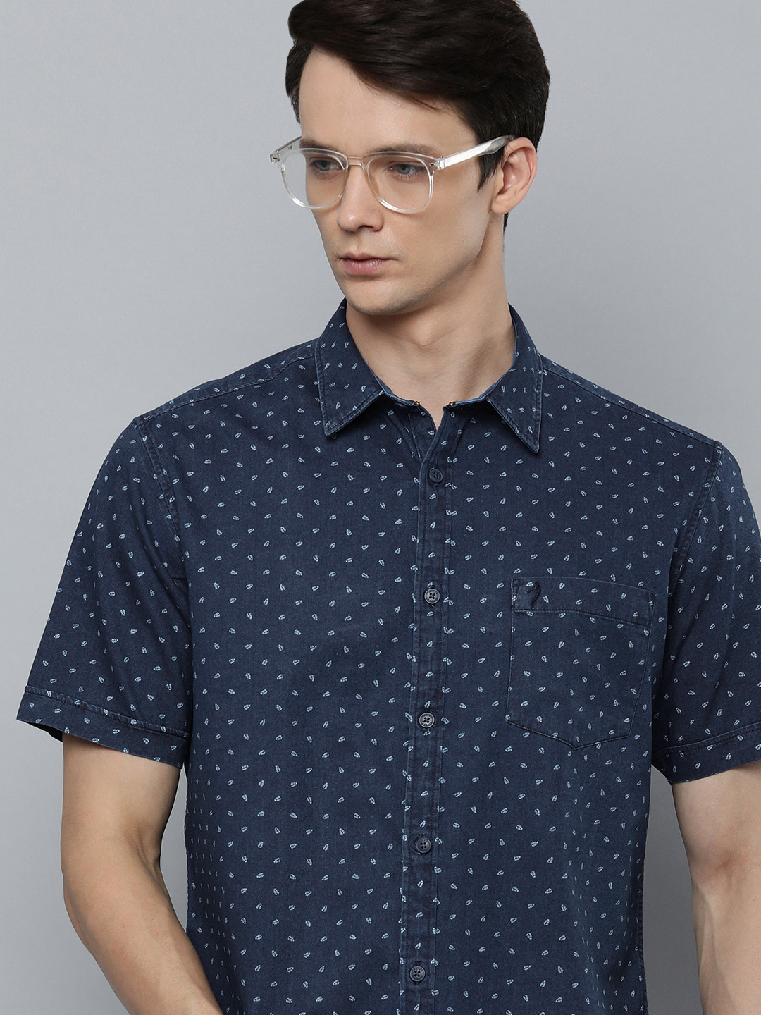 

Indian Terrain Men Navy Blue Chiseled Slim Fit Opaque Printed Casual Shirt