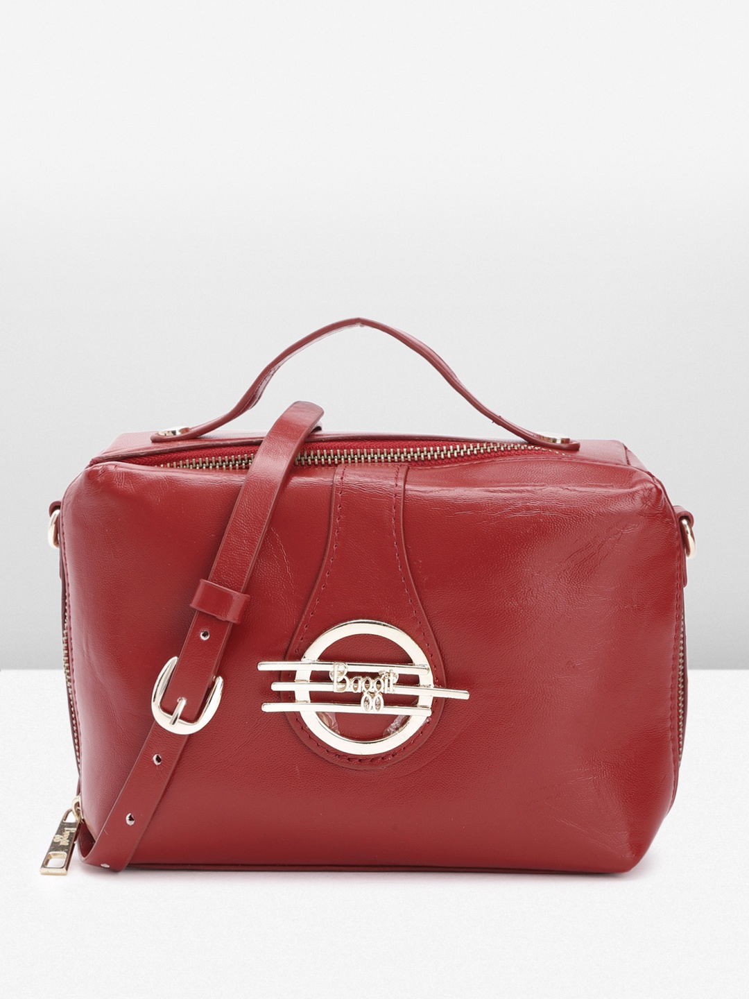 

Baggit Women Solid Handheld Bag, Red