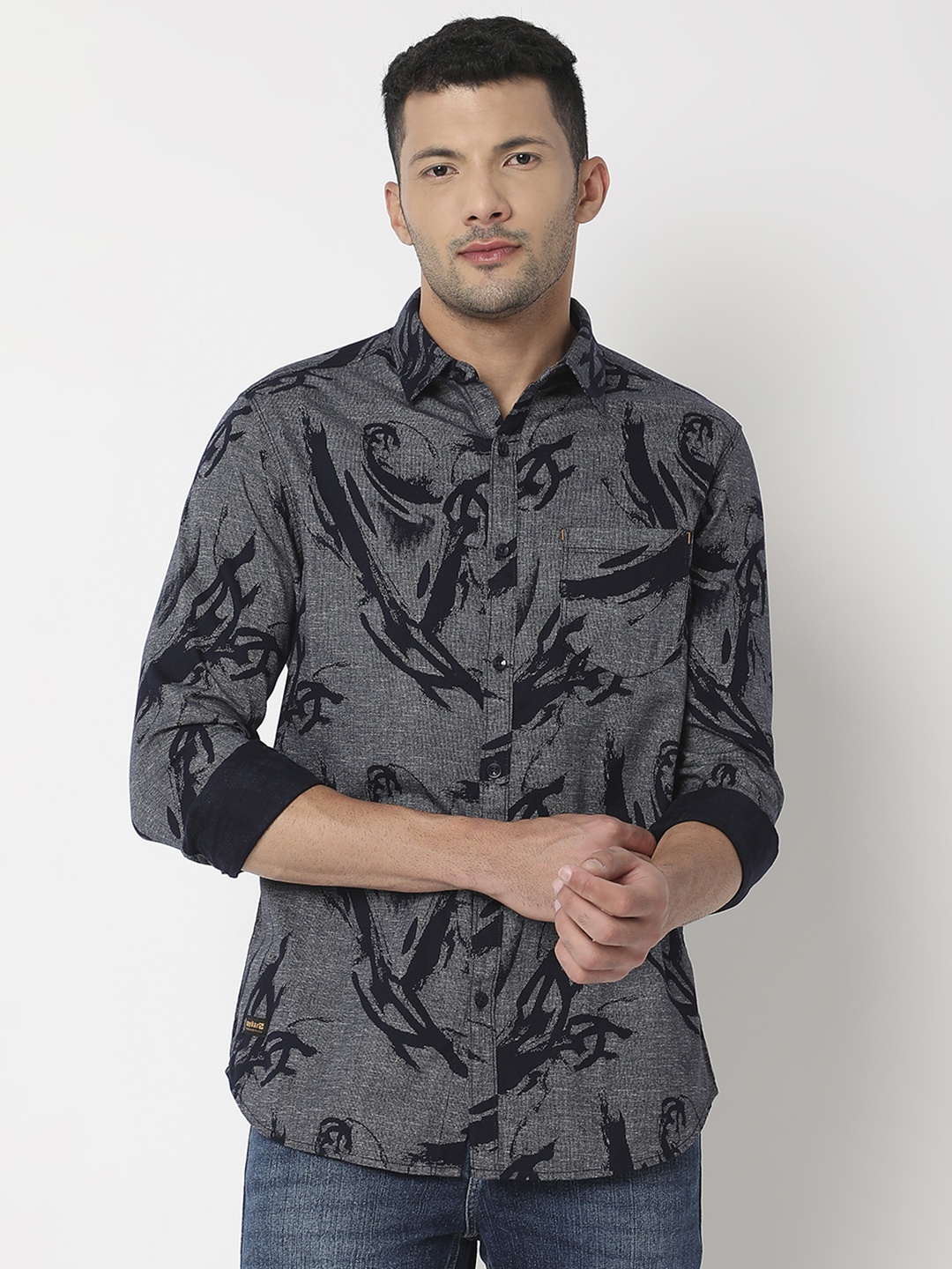 

SPYKAR Men Pure Cotton Abstract Printed Slim Fit Casual Shirt, Navy blue