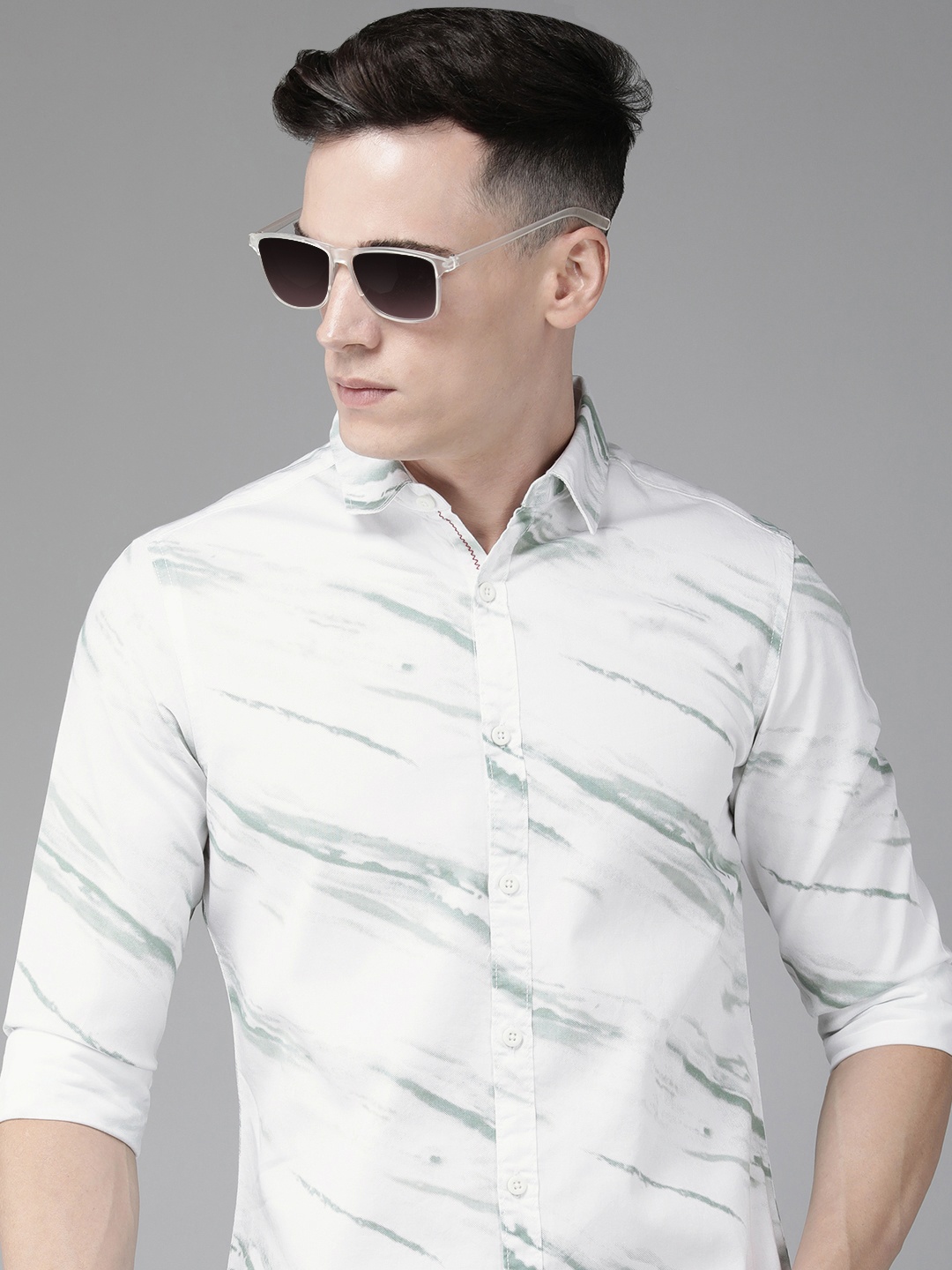 

SPYKAR Men Pure Cotton Slim Fit Abstract Printed Casual Shirt, White
