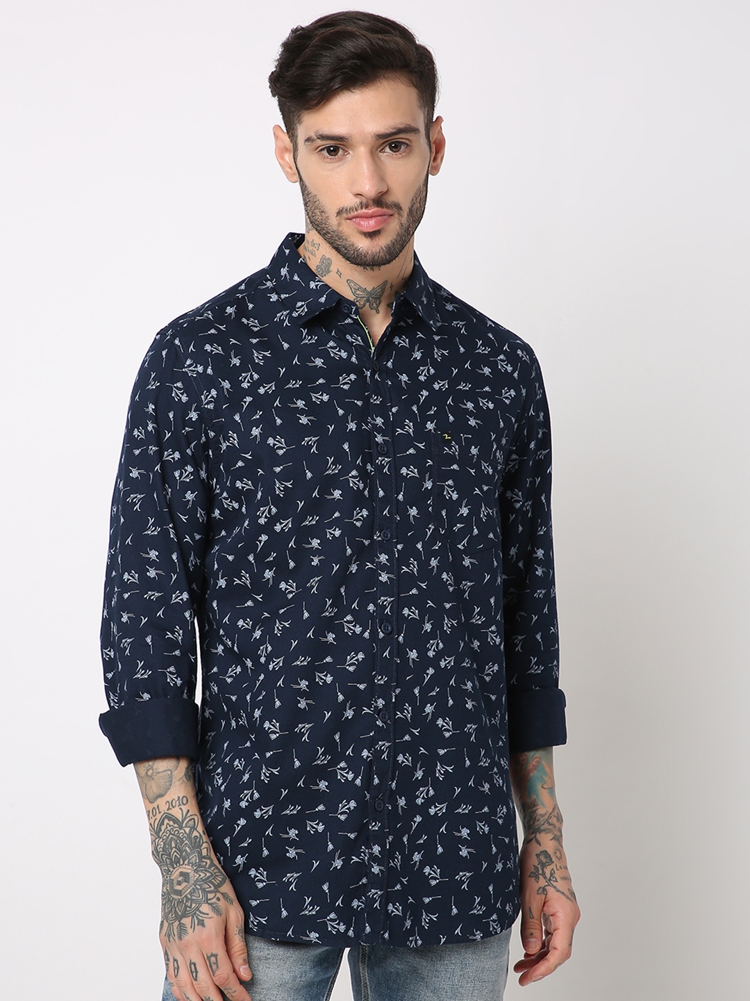 

SPYKAR Floral Printed Pure Cotton Casual Shirt, Navy blue