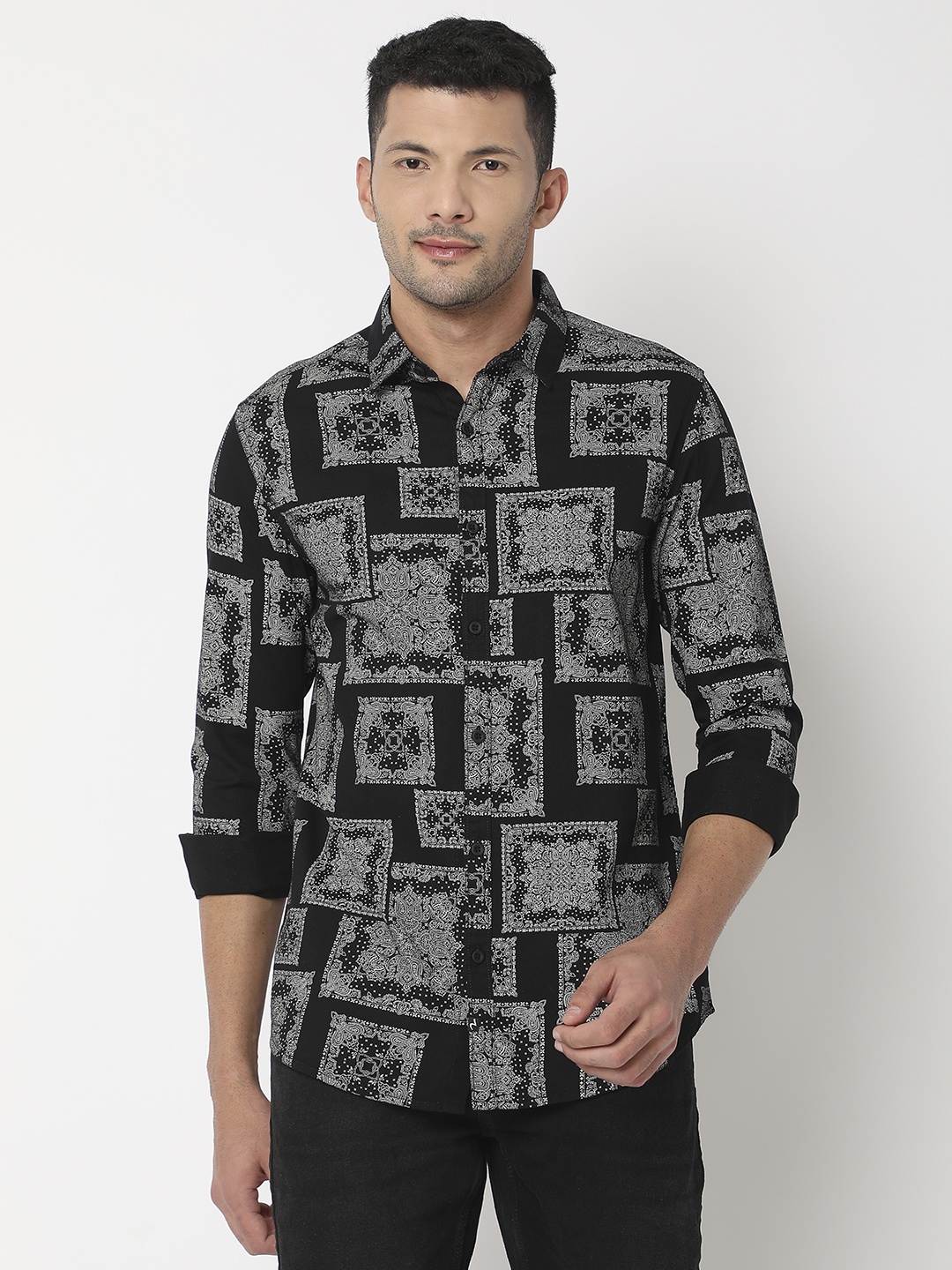 

SPYKAR Ethnic Motifs Printed Pure Cotton Casual Shirt, Black