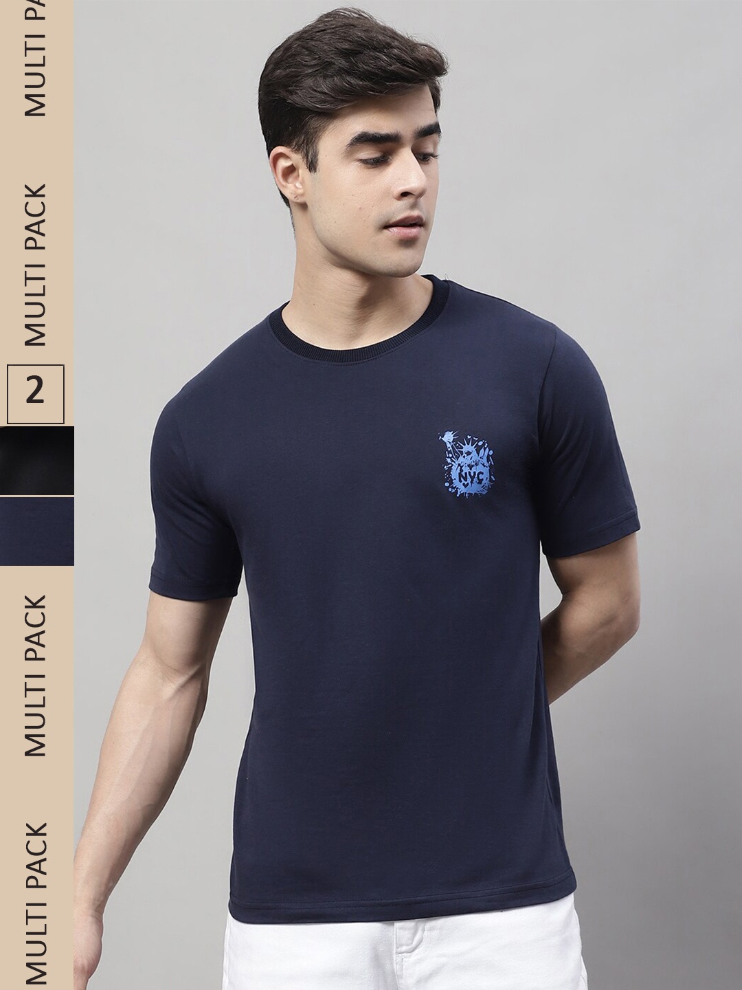 

Obaan Men Black Typography 2 Printed Applique T-shirt, Navy blue