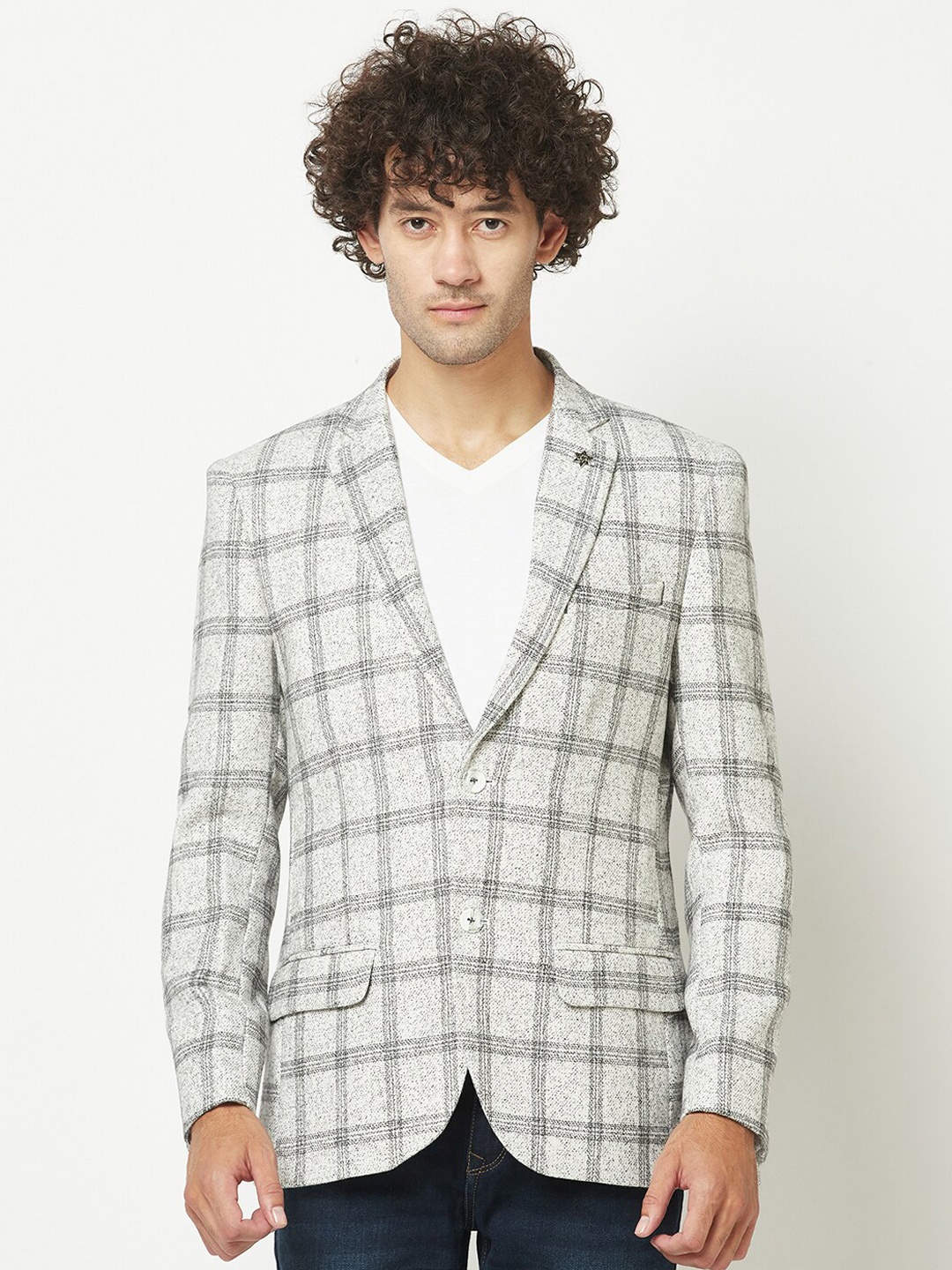 

Crimsoune Club Men Grey Checked Casual Blazers