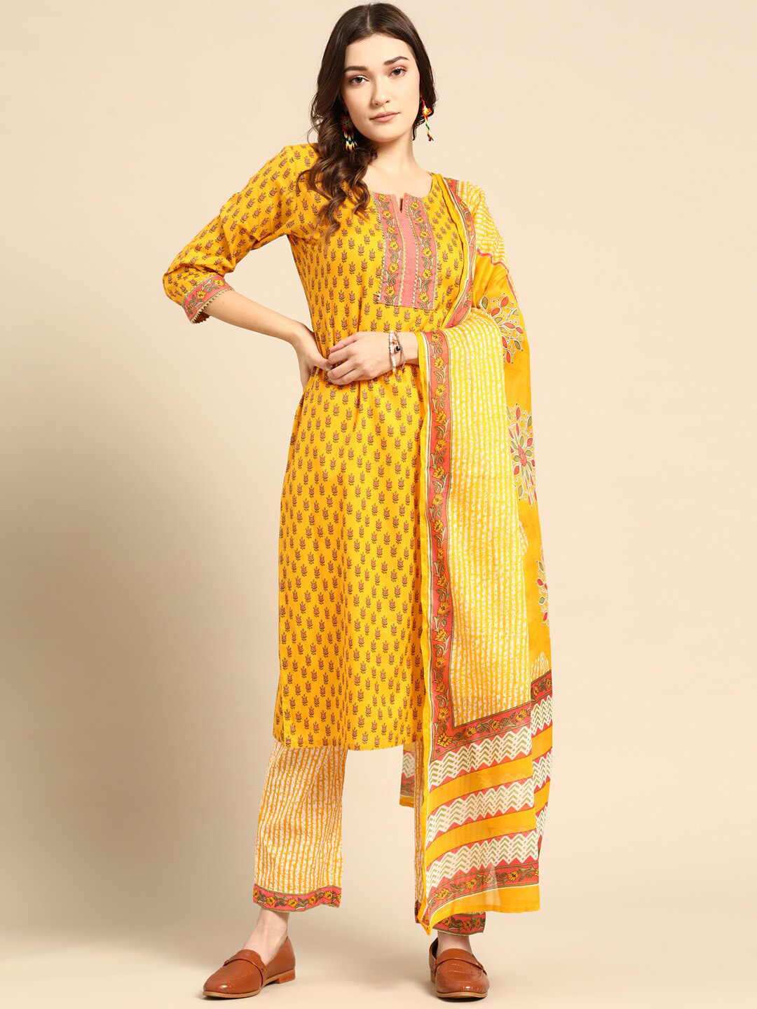 

Sangria Floral Printed Pure Cotton Straight Kurta With Trouser & Dupatta, Mustard