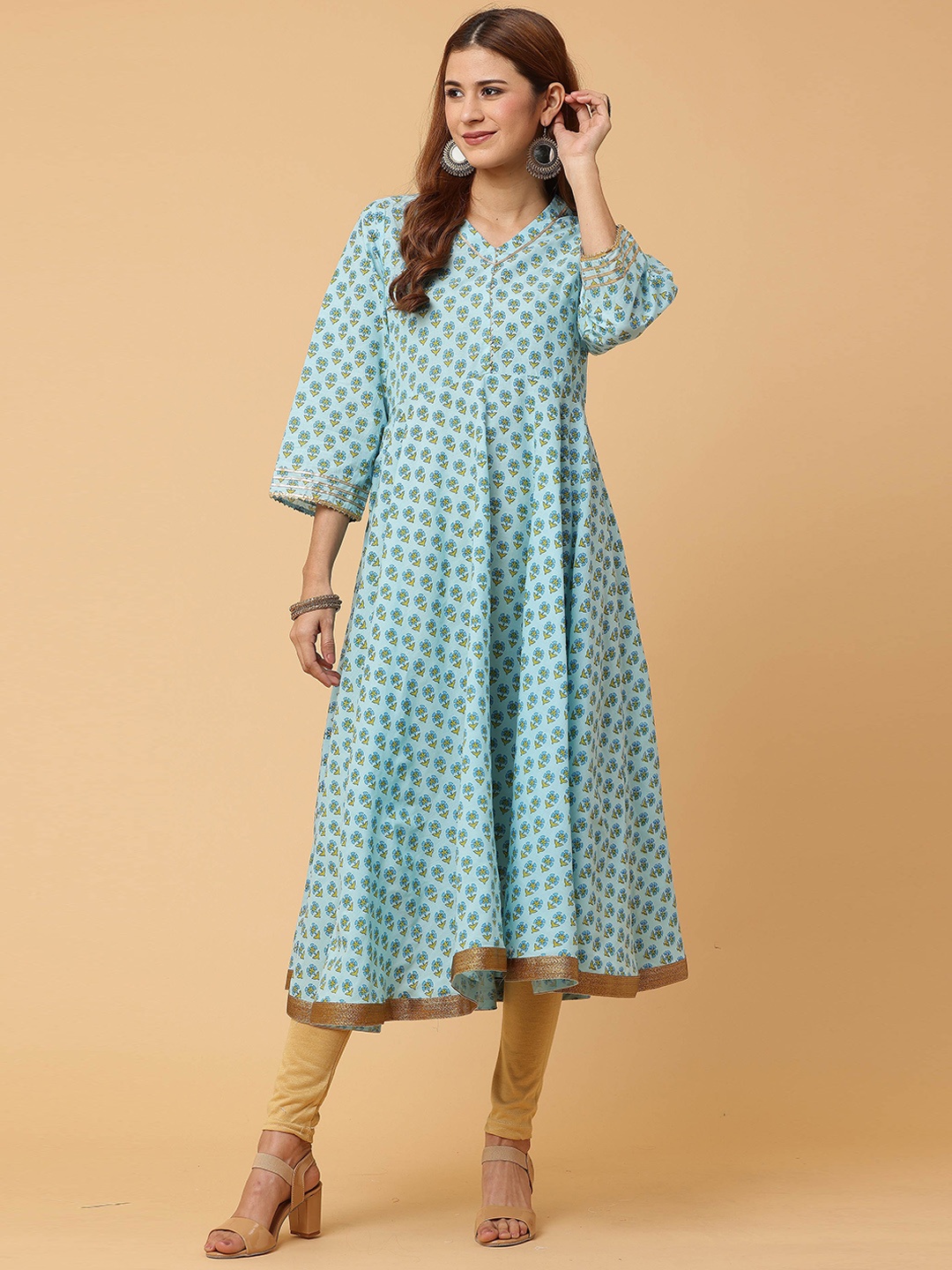 

KAANCHIE NANGGIA Floral Printed V-Neck Anarkali Cotton Kurta, Sea green