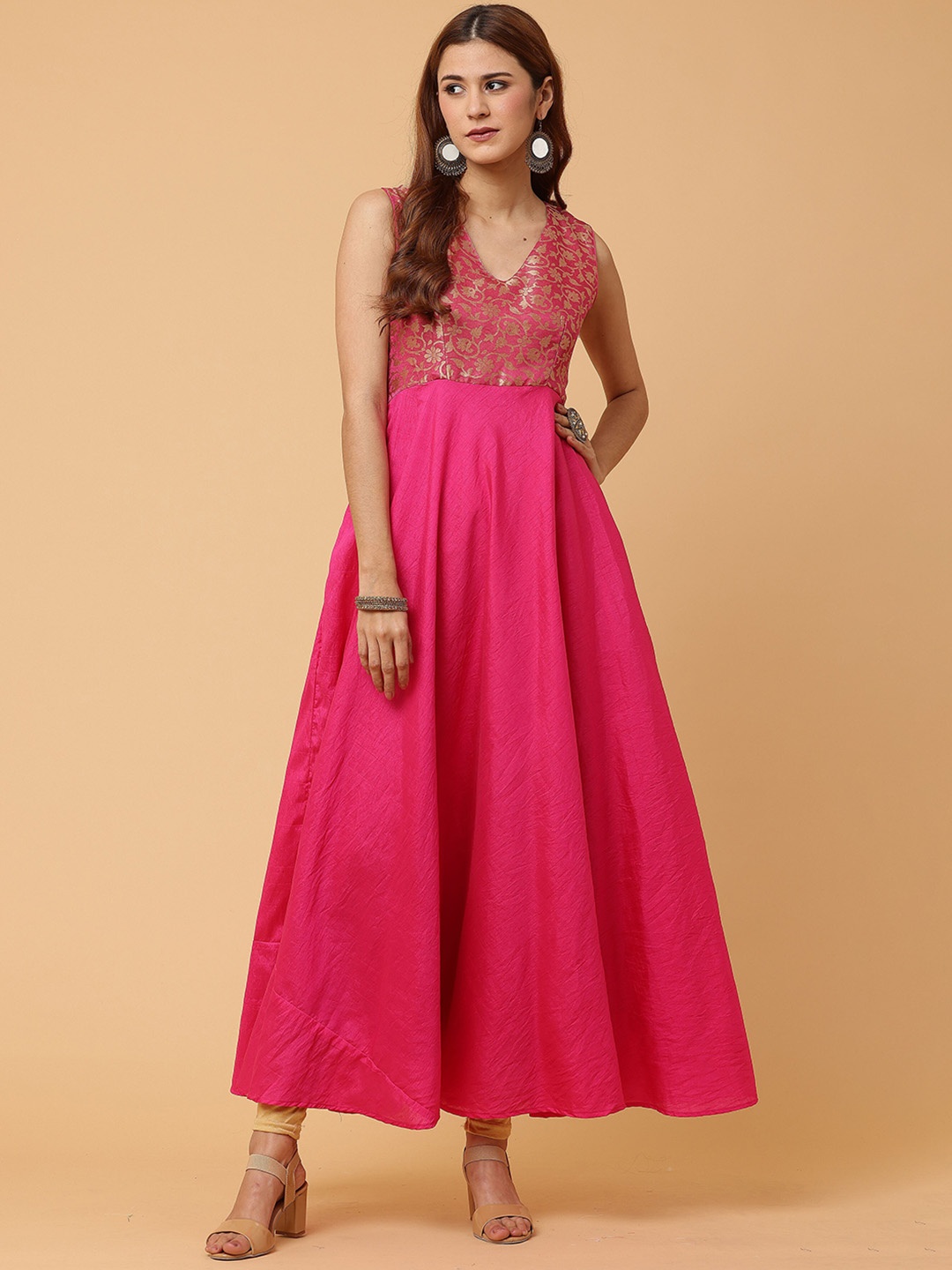 

KAANCHIE NANGGIA Cotton Ethnic Motifs A-Line Ethnic Dress, Pink