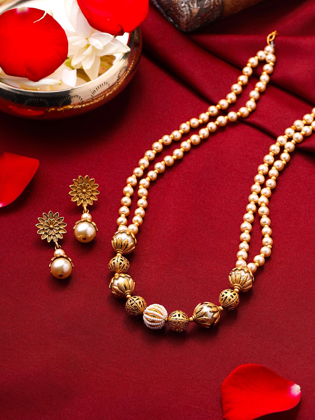 

Yellow Chimes Gold-Plated Stone Studded & Pearl Beaded Jewellery Set, White