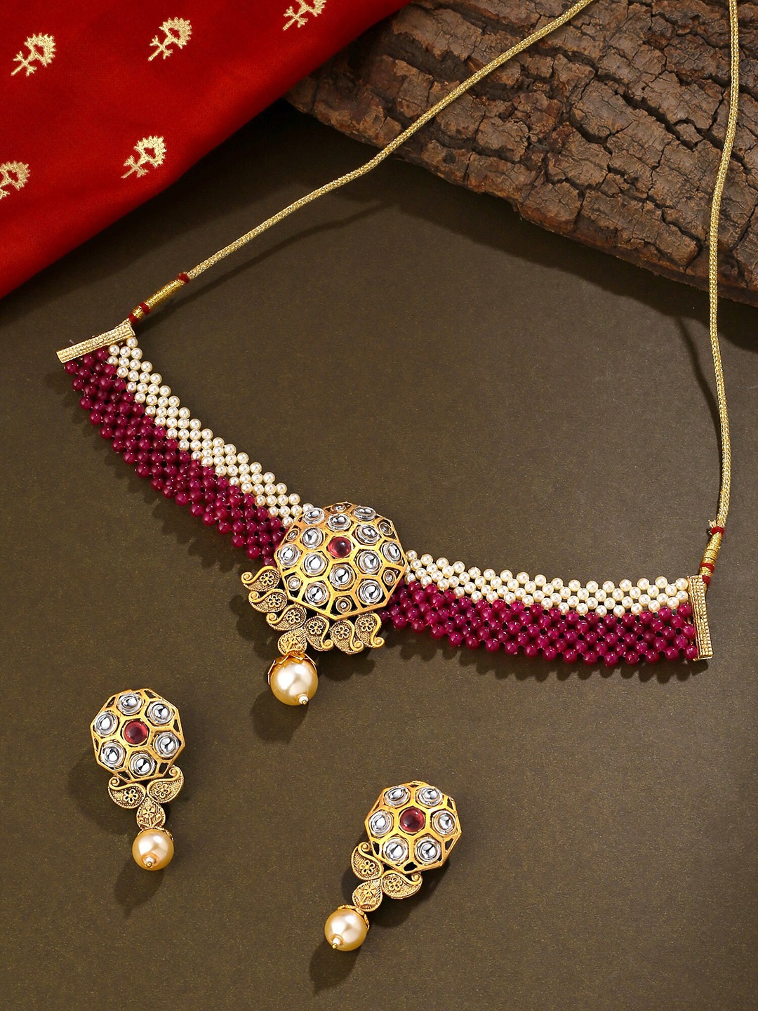

Yellow Chimes Gold-Plated Kundan-Studded & Beaded Choker Jewellery Set, Pink