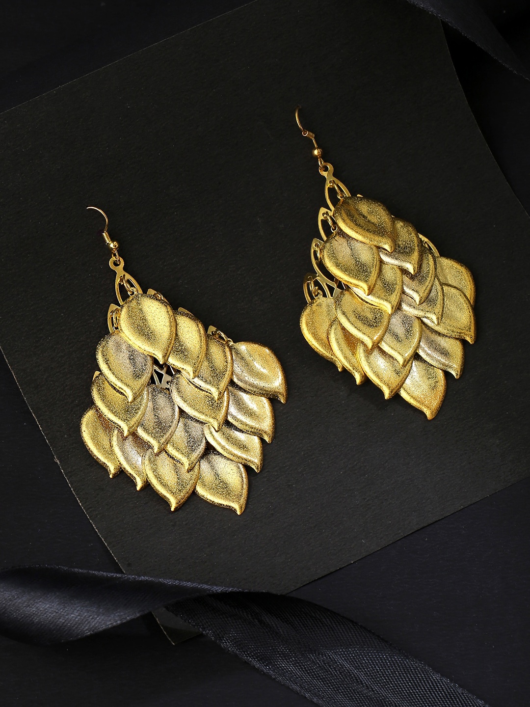 

Yellow Chimes Gold-Plated Leaf Shaped Drop Earrings