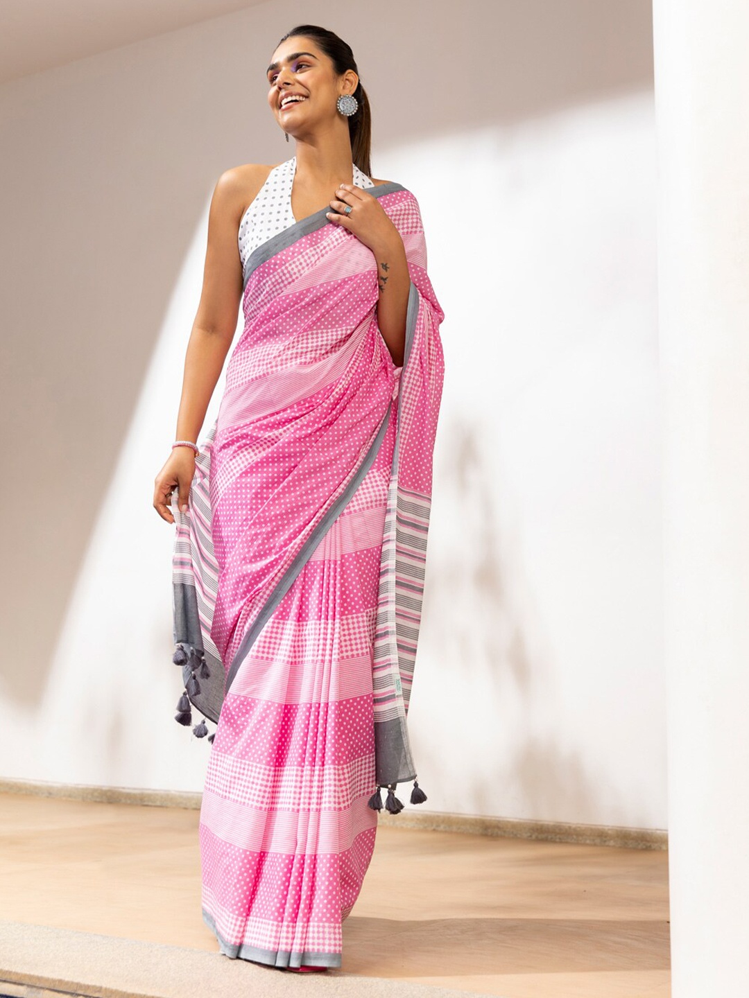 

Taneira Polka Dots Printed Pure Cotton Saree, Pink