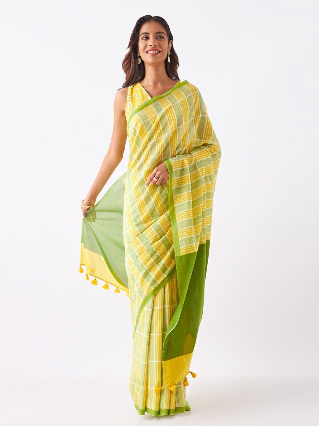 

Taneira Striped Pure Cotton Saree, Green