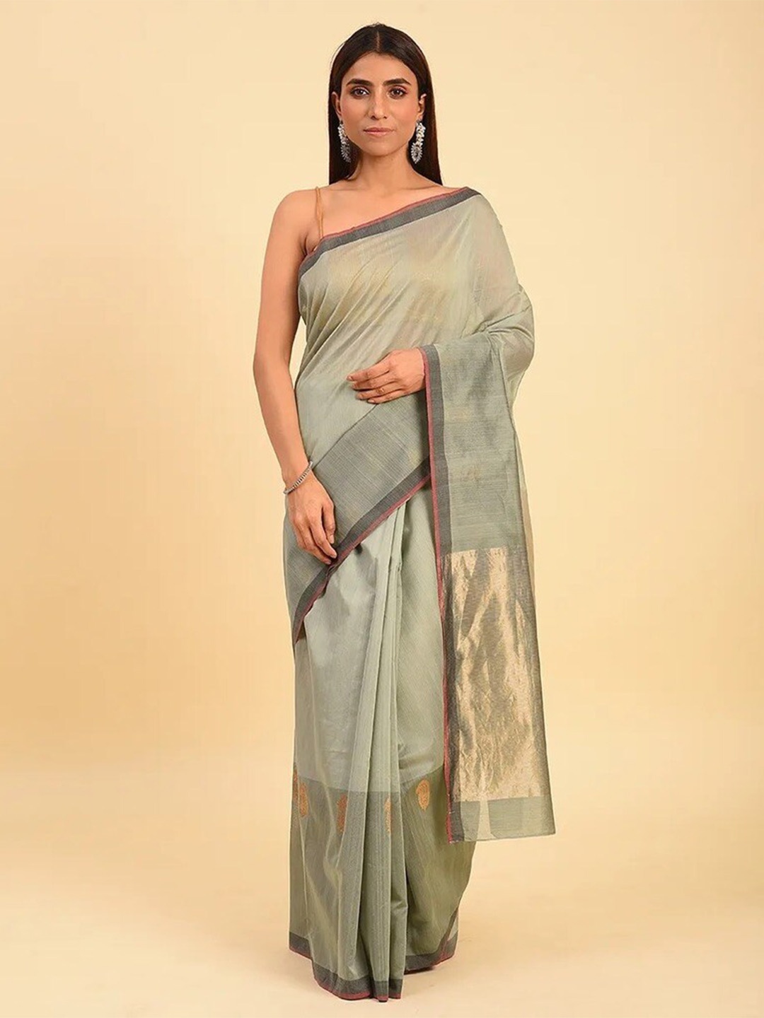 

SMRITI GUPTA Woven Design Zari Silk Cotton Chanderi Saree, Grey