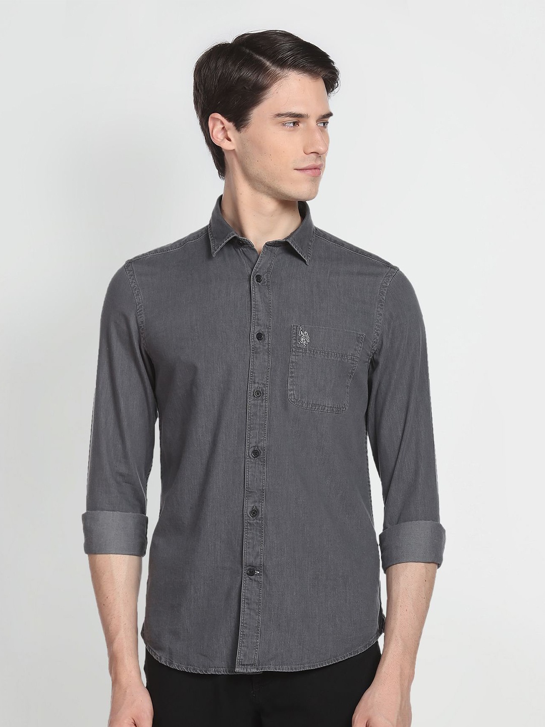 

U.S. Polo Assn. Denim Co. Men Cutaway Collar Chambray Casual Shirt, Grey