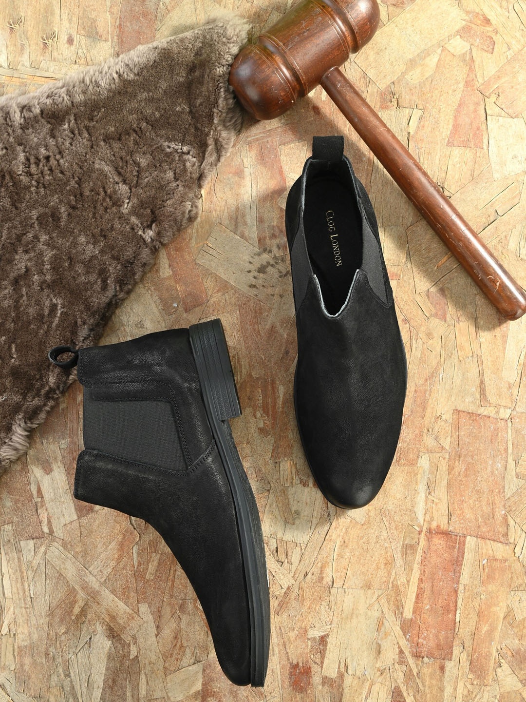 

CLOG LONDON Men Genuine Leather Mid Top Chelsea Boots, Black