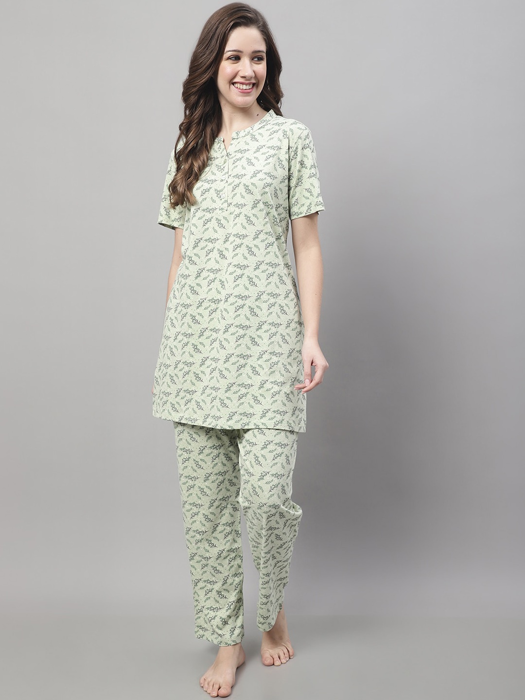

Kanvin Floral Printed Pure Cotton Night Suit, Green