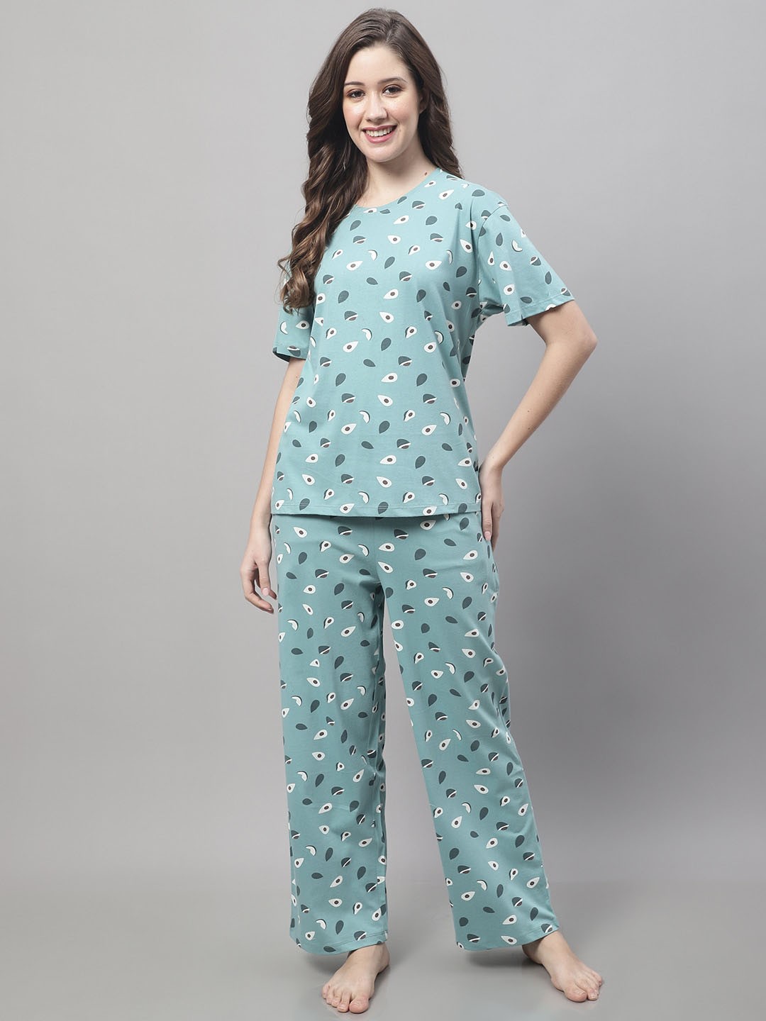

Kanvin Conversational Printed Night Suit, Green