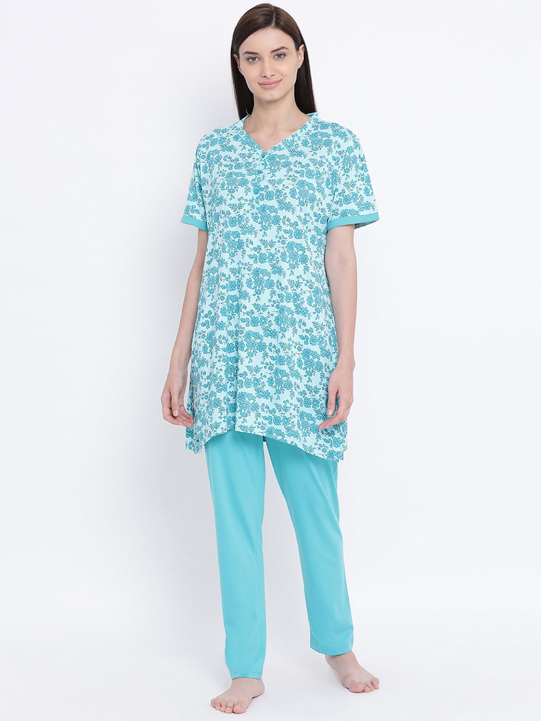 

Kanvin Floral Printed V Neck Night Suit, Turquoise blue