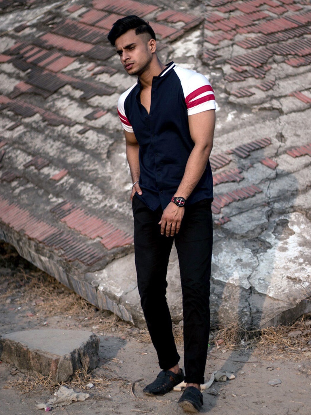 

Powerlook Navy Blue And White Mandarin Collar Casual Shirt