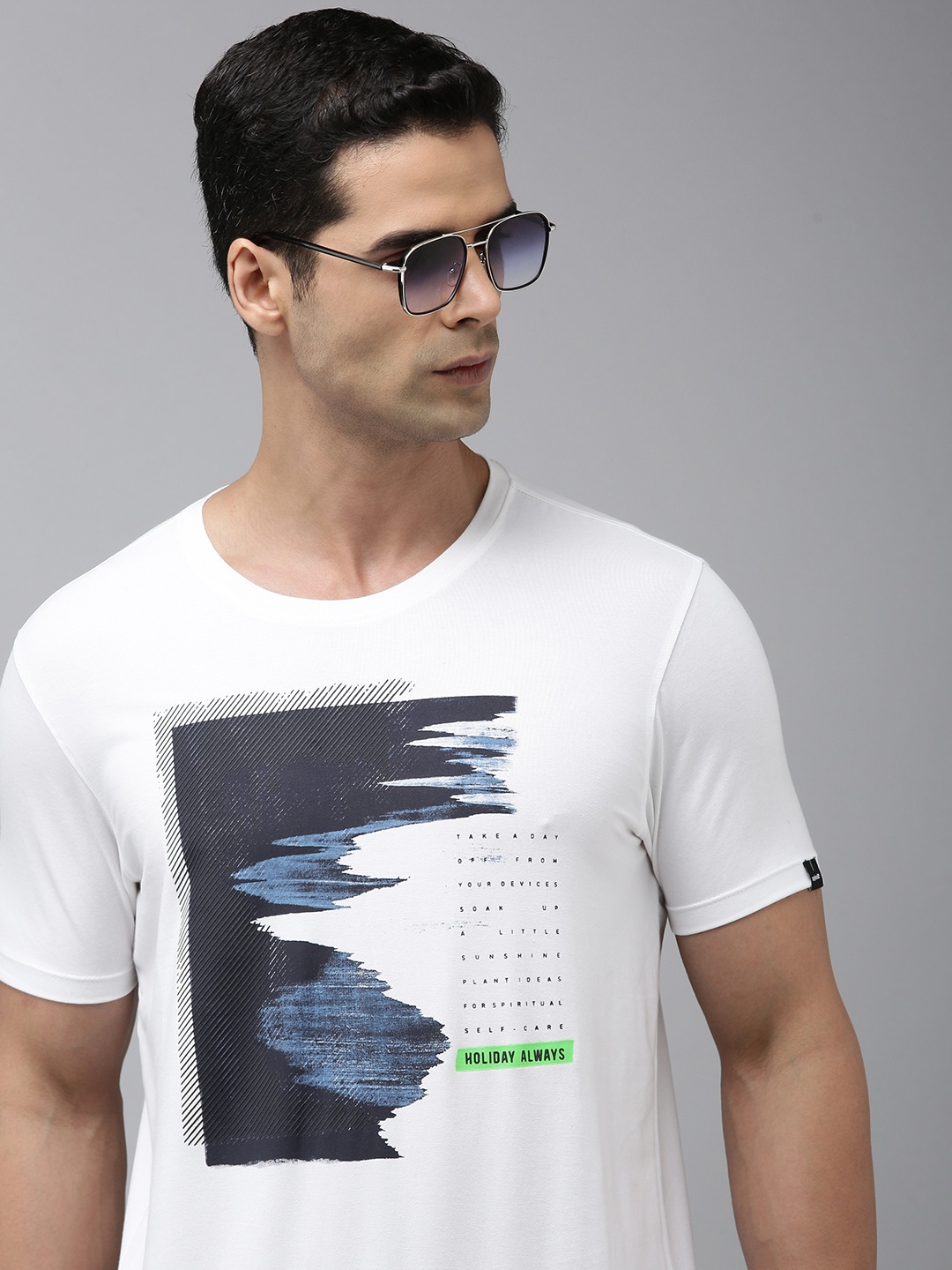 

SPYKAR Men Graphic Printed Slim Fit T-shirt, White