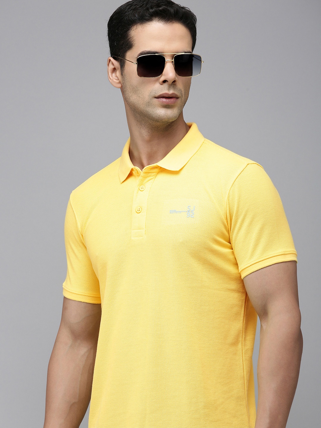 

SPYKAR Men Solid Slim Fit Polo Collar T-shirt, Yellow