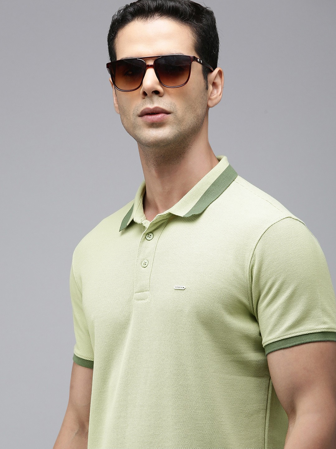 

SPYKAR Men Solid Polo Collar Slim Fit T-shirt, Green