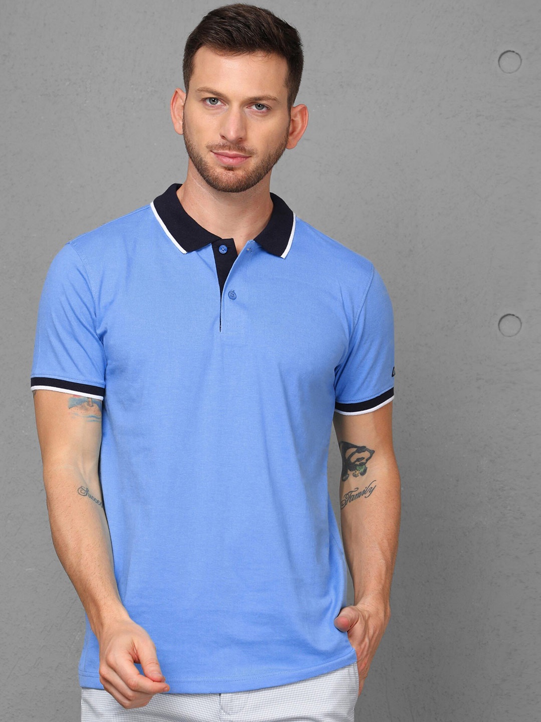 

HARBOR N BAY Men Blue Polo Collar Applique T-shirt