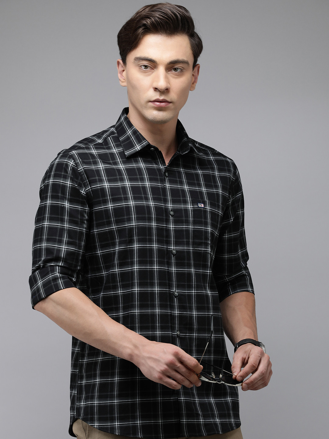 

Arrow Sport Men Pure Cotton Manhattan Slim Fit Tartan Checks Casual Shirt, Black