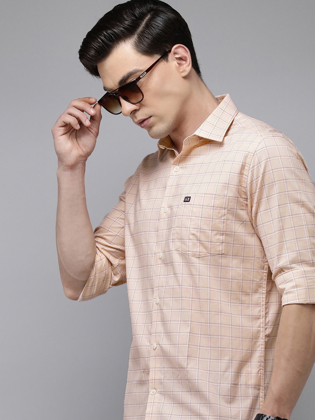 

Arrow Sport Men Slim Fit Checked Pure Cotton Casual Shirt, Peach