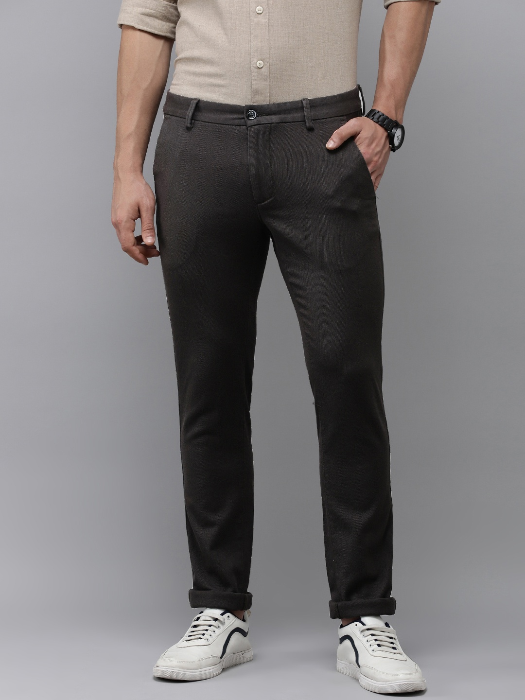 

Arrow Sport Men Slim Fit Solid Mid-Rise Trousers, Charcoal