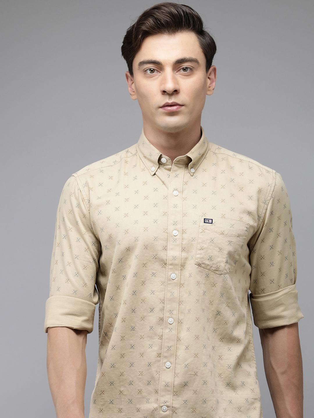 

Arrow Sport Men Slim Fit Printed Pure Cotton Casual Shirt, Beige