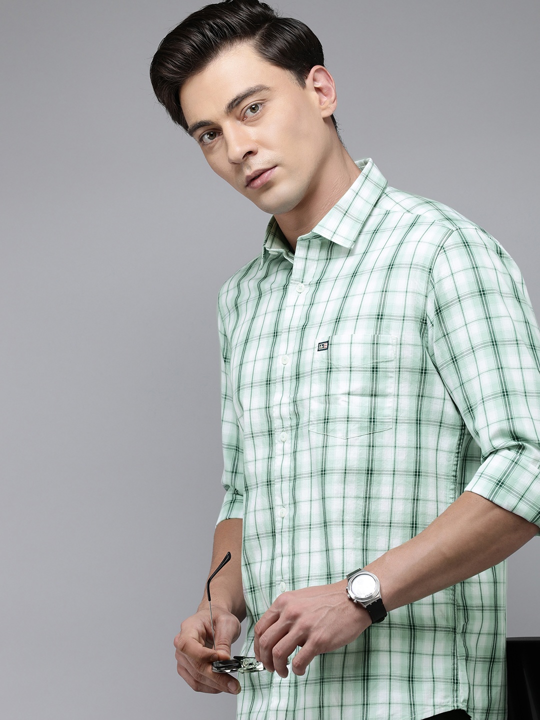 

Arrow Sport Men Pure Cotton Manhattan Slim Fit Checked Casual Shirt, Green