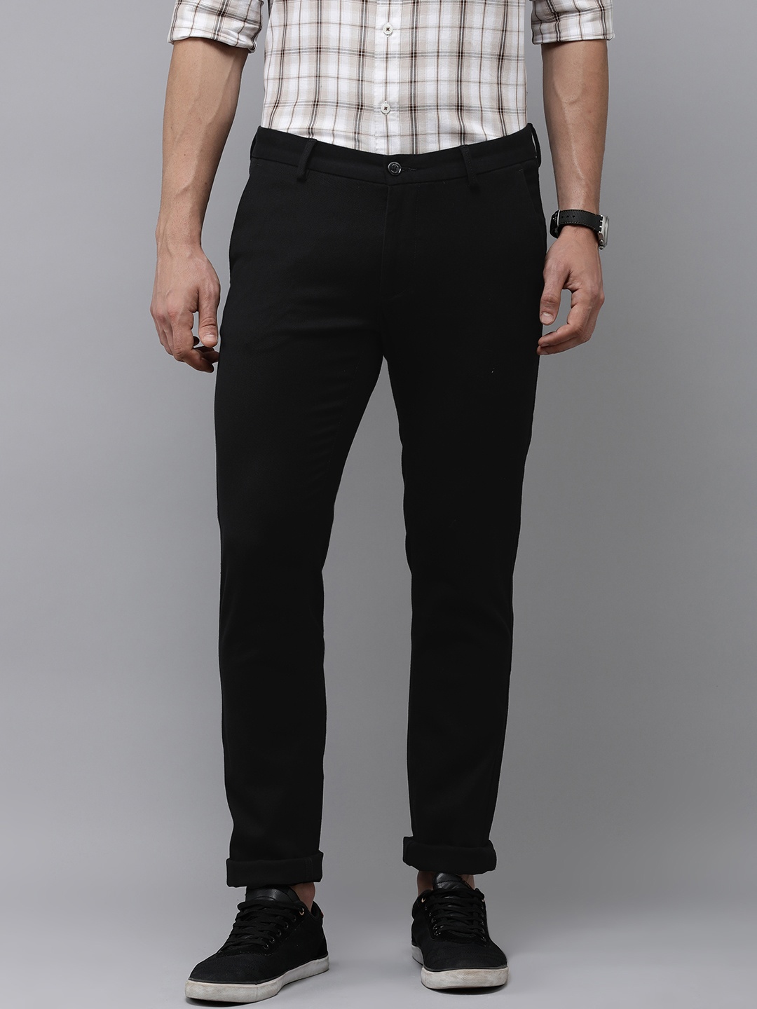 

Arrow Sport Men Textured Slim Fit Trousers, Black