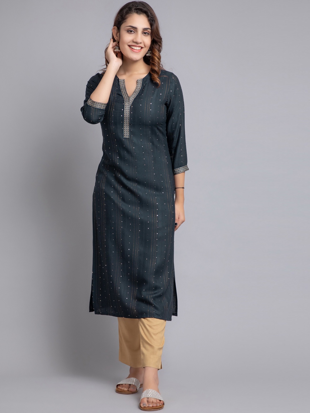 

fabGLOBAL Embellished Sequined Kurta, Black