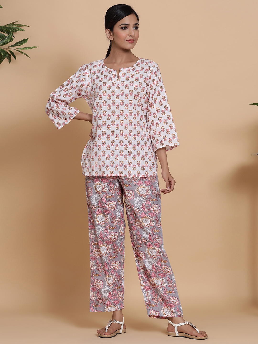 

mirari Floral Printed Pure Cotton Night Suit, White
