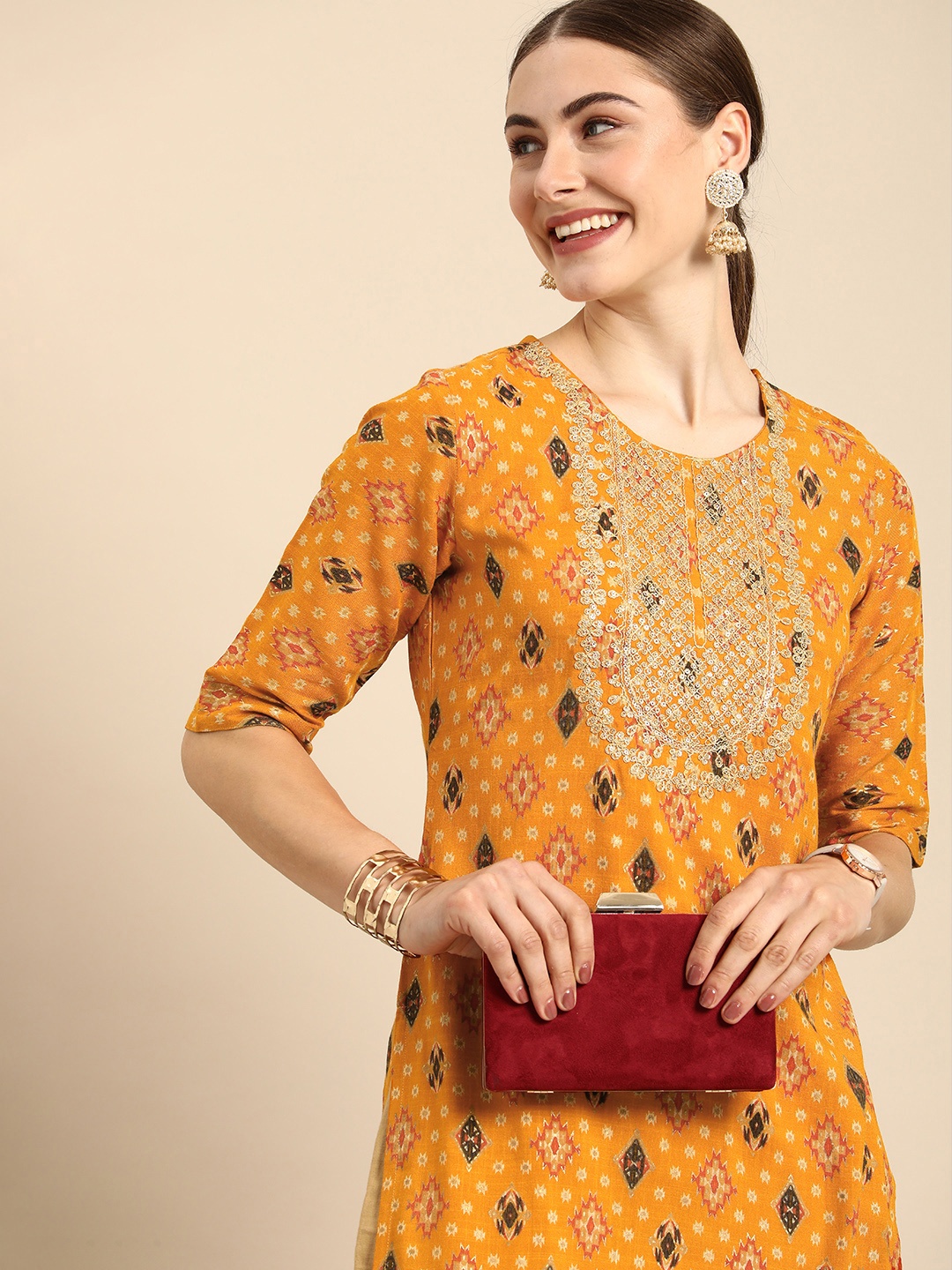 

Anouk Pure Cotton Embroidered Kurta, Mustard