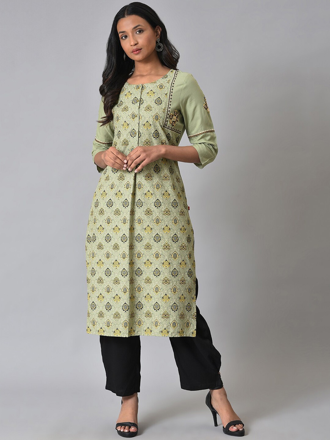 

W Ethnic Motifs Printed Thread Work Straight Kurta with Trousers, Green